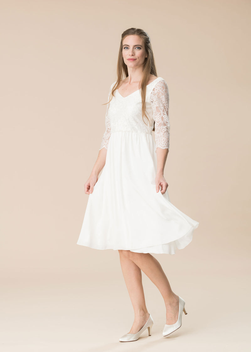 Spitzen-/Seiden-Hochzeitskleid *Vivien*