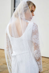 Helena Umstands-Hochzeitskleid Weiss – Tiffany Rose