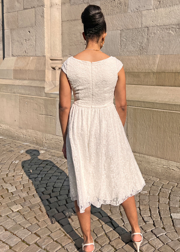 Hochzeits-Spitzenkleid Anna