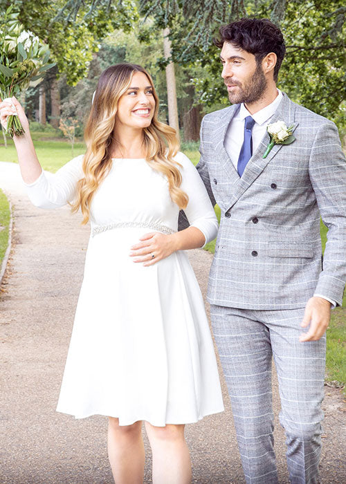 Umstands-Hochzeitskleid von Tiffany Rose